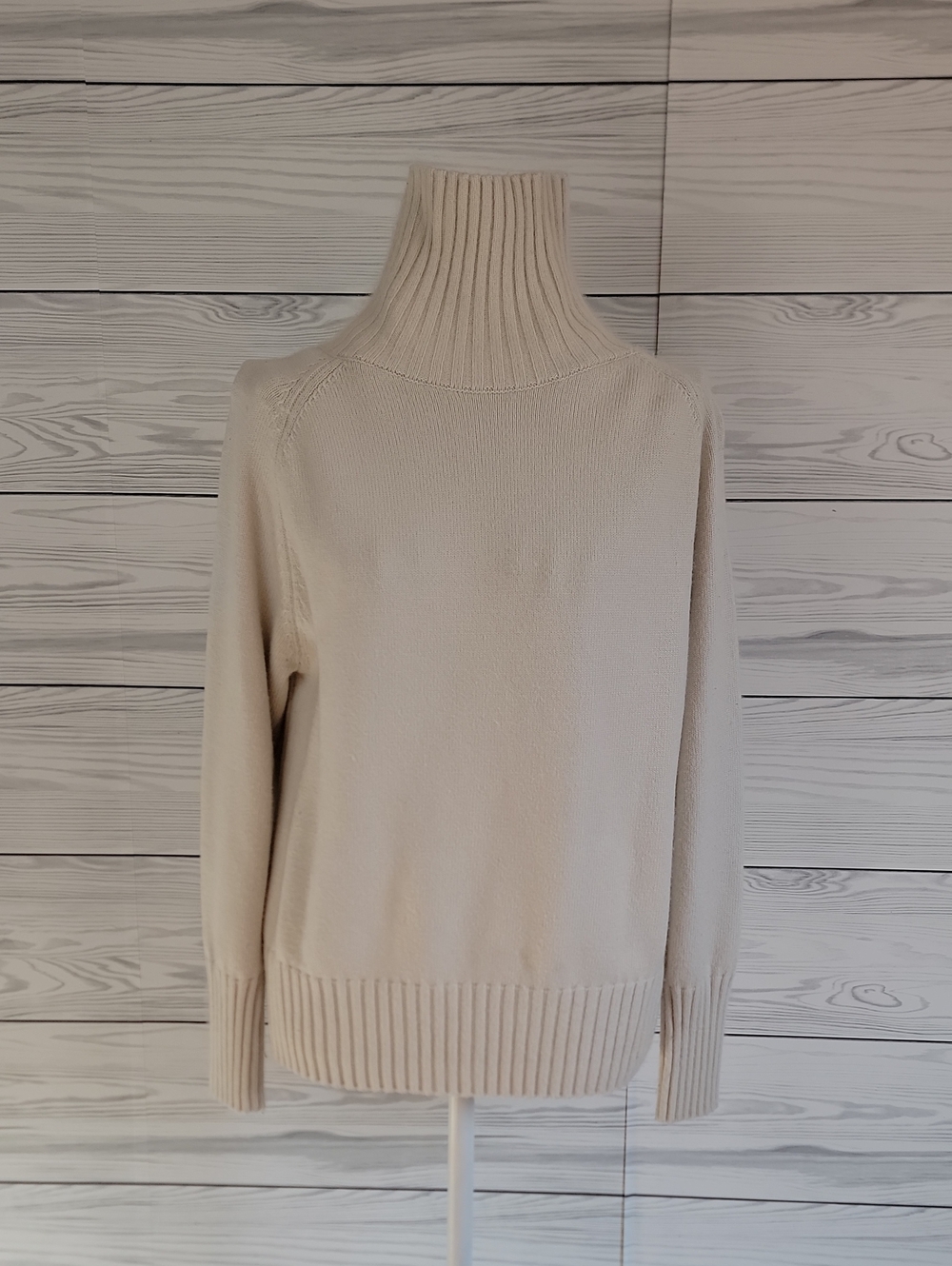 Genuine People Classic Cream Turtleneck Sweater - Soft Rib Knit Womens Size S